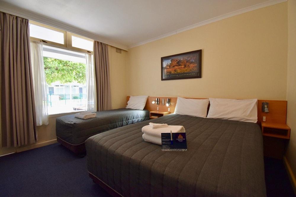 Townhouse Motel Cowra Zewnętrze zdjęcie
