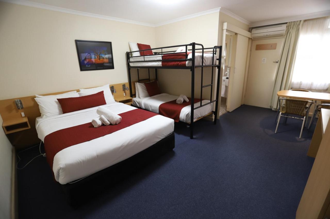 Townhouse Motel Cowra Zewnętrze zdjęcie