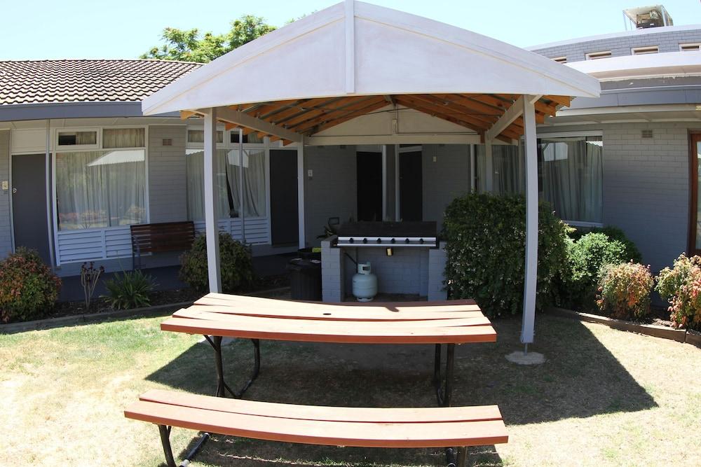 Townhouse Motel Cowra Zewnętrze zdjęcie
